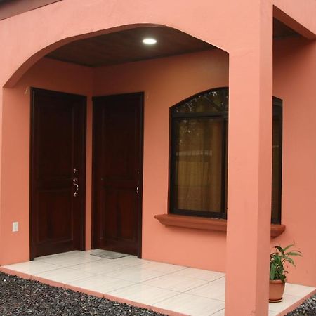 Arenal Red Apartment La Fortuna Luaran gambar