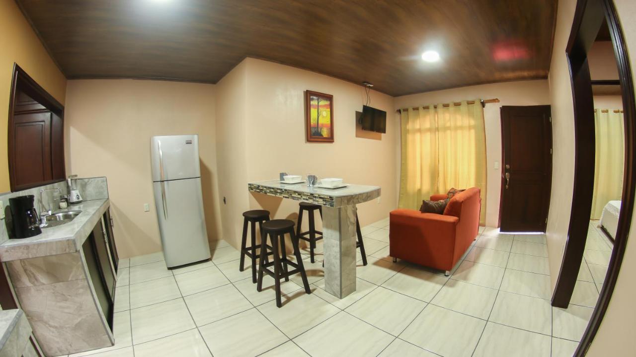 Arenal Red Apartment La Fortuna Luaran gambar