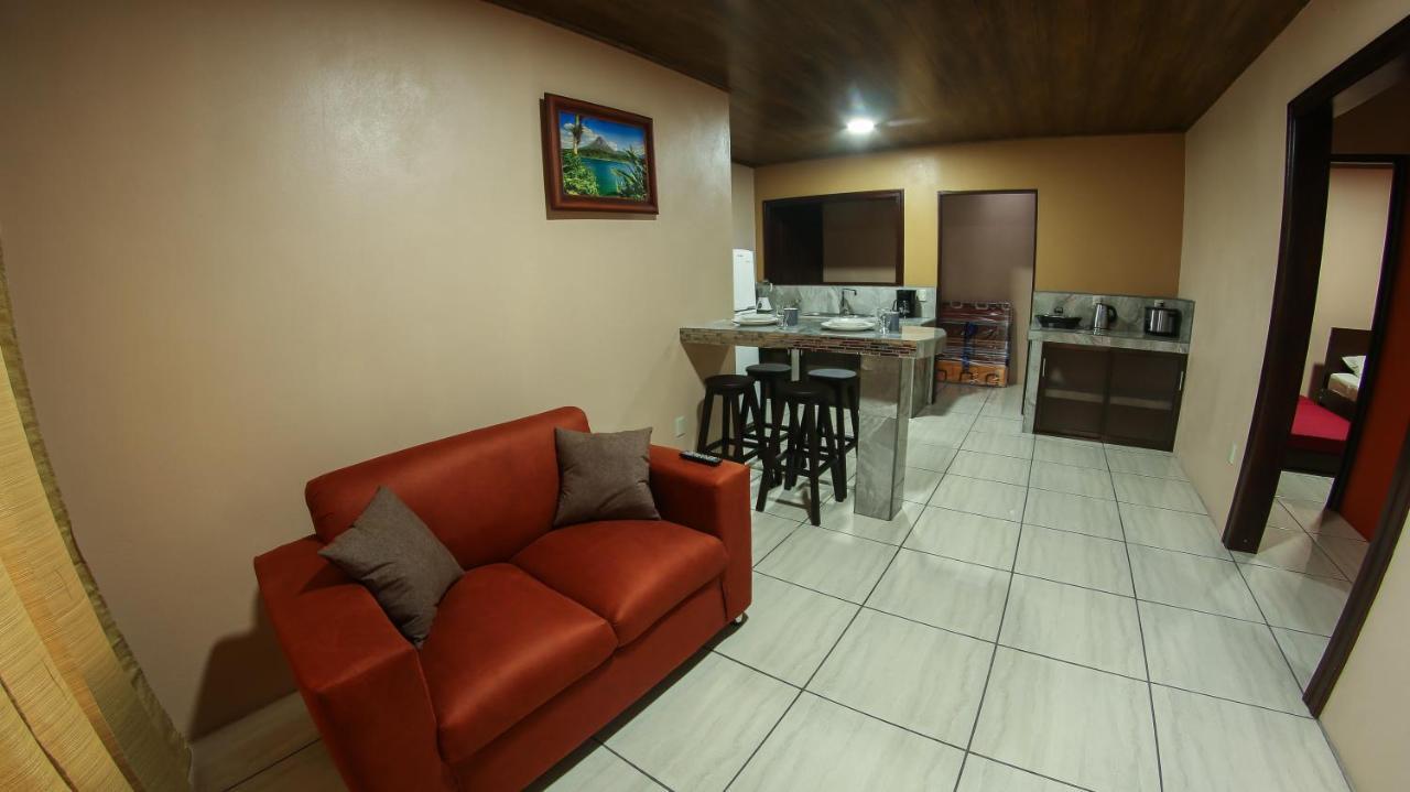 Arenal Red Apartment La Fortuna Luaran gambar