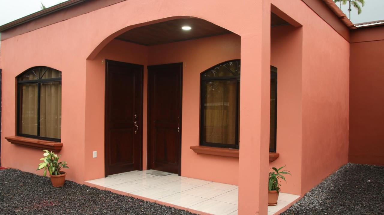 Arenal Red Apartment La Fortuna Luaran gambar