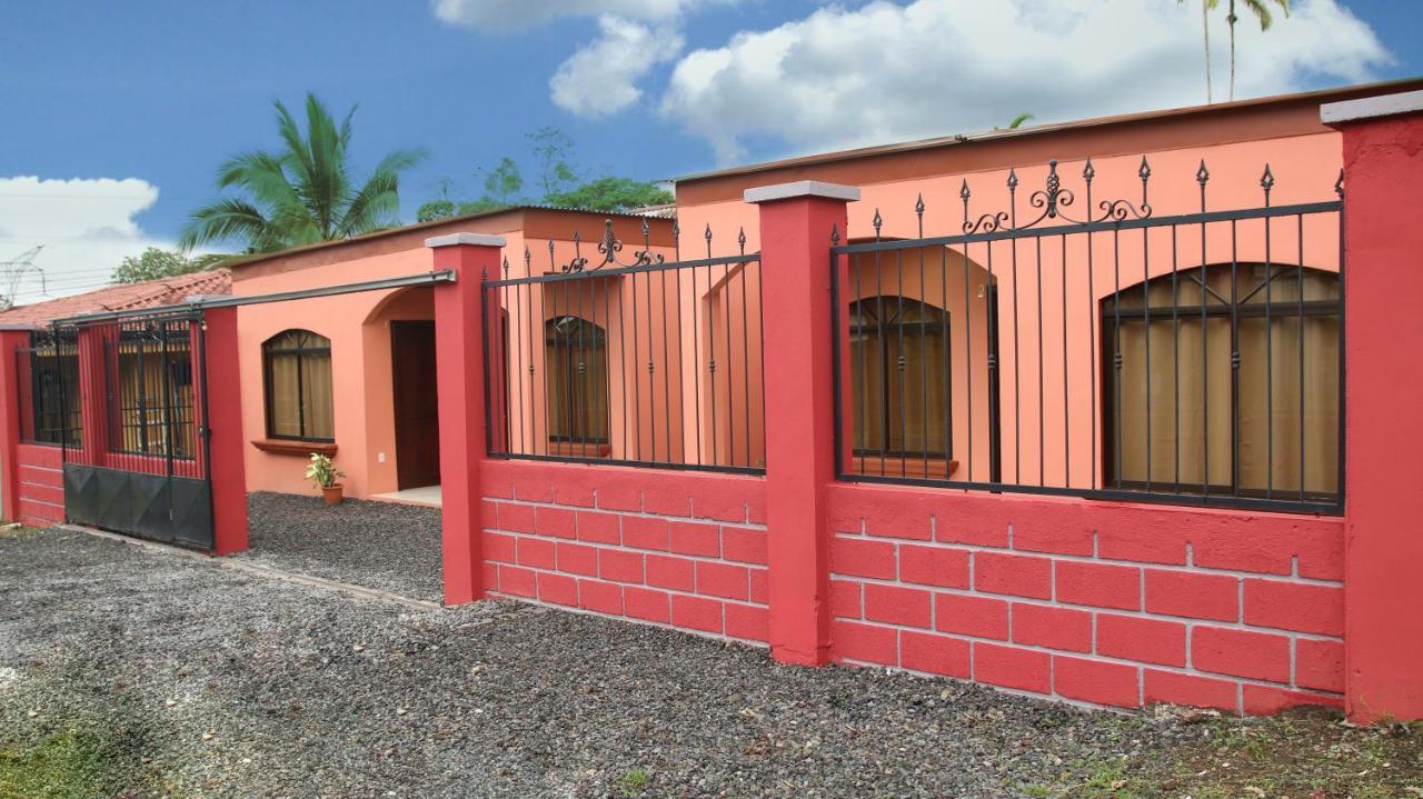 Arenal Red Apartment La Fortuna Luaran gambar
